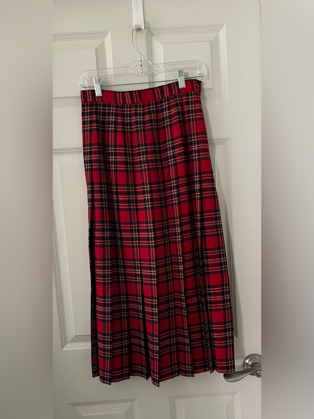 Women’s Vintage Talbots 100% Wool Red Plaid Pleated Midi Skirt USA Holiday sz 4